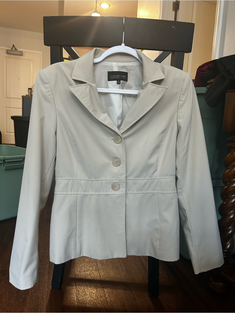 Jones New York Light Cream Three-Button Blazer